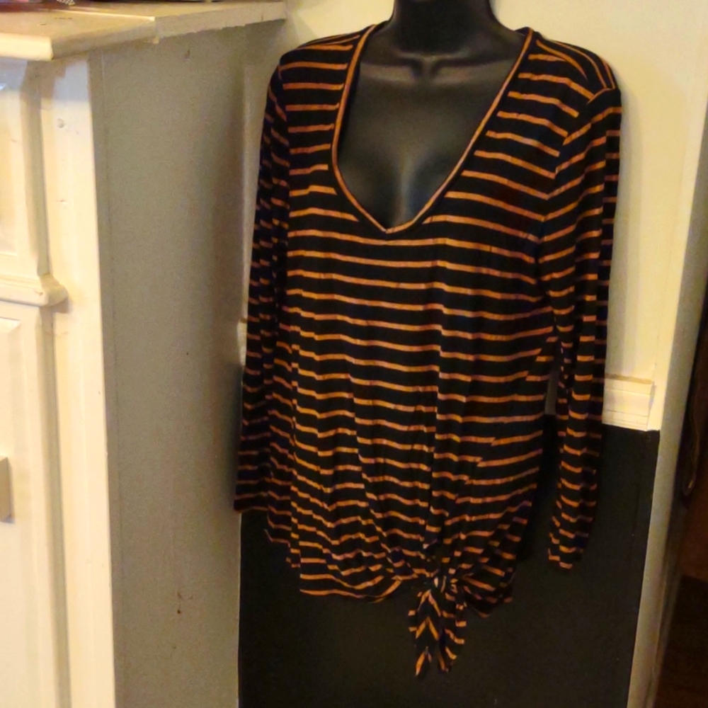 Signature Studio L/S Size Large, women's